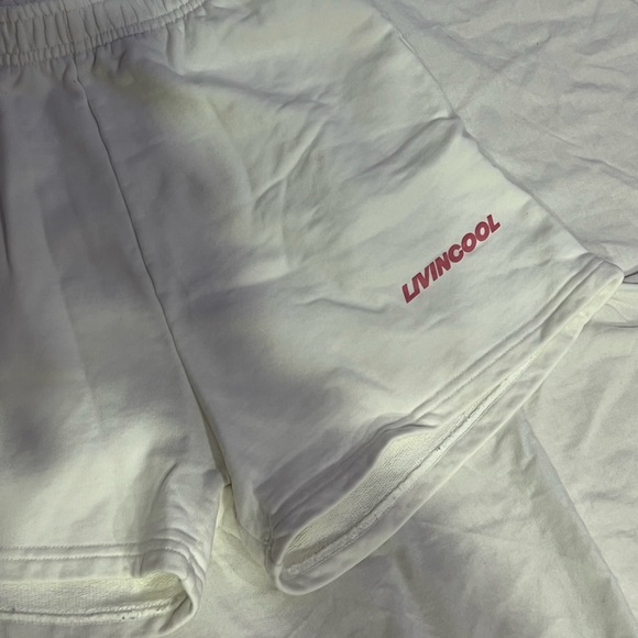 Livin Cool tennis shorts - Picture 3 of 4